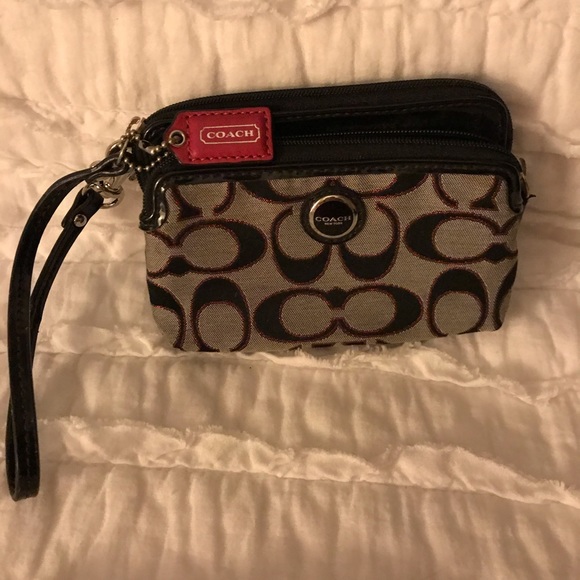 Coach - Picture 2 of 2